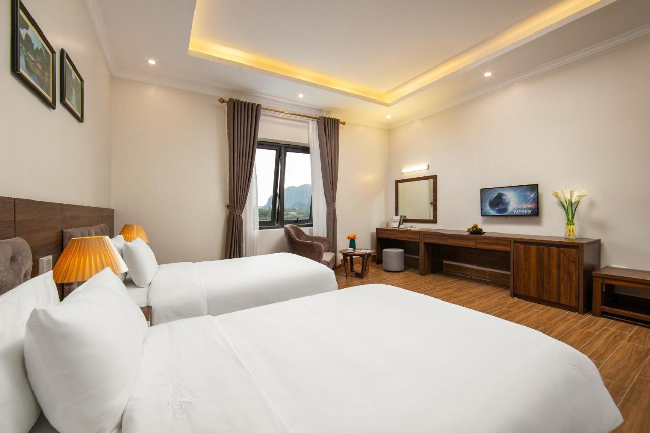 Nam Hoa Hotel นิญบิ่ญ ภายนอก รูปภาพ