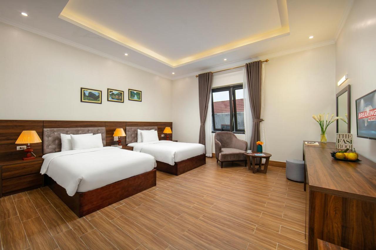 Nam Hoa Hotel นิญบิ่ญ ภายนอก รูปภาพ